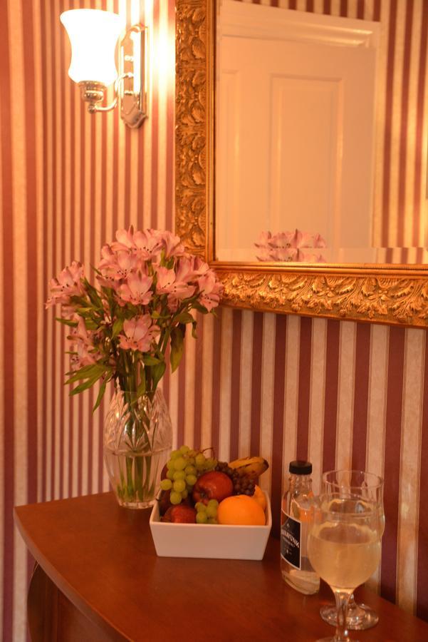 Manayunk Chambers Bed & Breakfast Bala Cynwyd